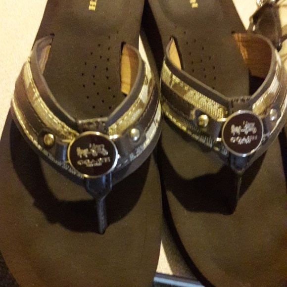 Coach large cross body bag size 8m sdls & wristlet - Picture 2 of 2